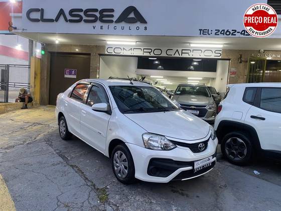 TOYOTA ETIOS 1.5 XS SEDAN 16V FLEX 4P MANUAL TOYOTA ETIOS 1.5 XS SEDAN 16V FLEX 4P MANUAL